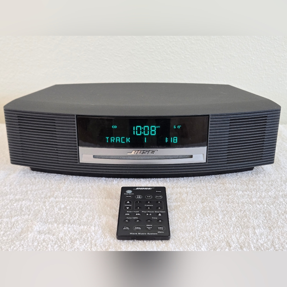 Bose Wave Music System AM/FM CD Player Clock Radio W/Remote AWRCC1 Tested